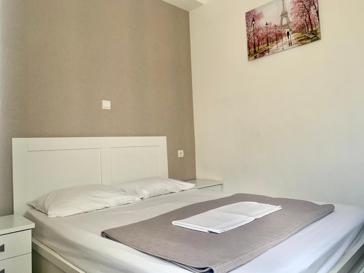 Bed & Breakfast Center 3*